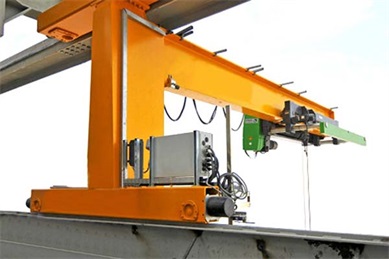 wall-travelling-crane